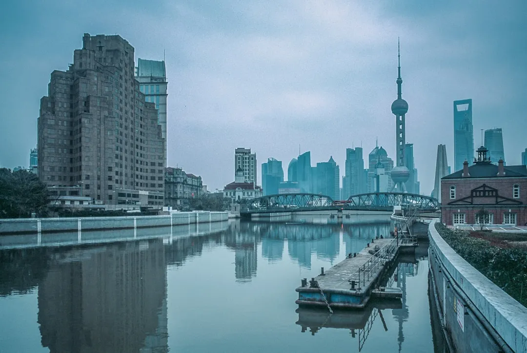 网页防篡改设备选型指南：性能与安全性的平衡策略